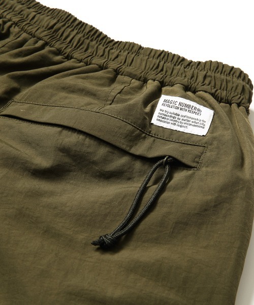 MAGIC NUMBER(マジック ナンバー)の「【MAGIC NUMBER】WHITE OCEAN REVERSIBLE SPORTS PANTS(その他パンツ・メンズ・ブラック/オリーブ・34/32/30)」の15枚目の写真