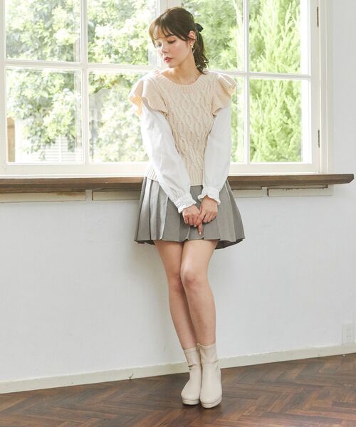 MAJESTIC LEGON(マジェスティックレゴン)の「∞2wayケーブルフリルニット(ニット/セーター・レディース・ブラック/ブラウン/アイボリー・SMALL/MEDIUM)」の8枚目の写真