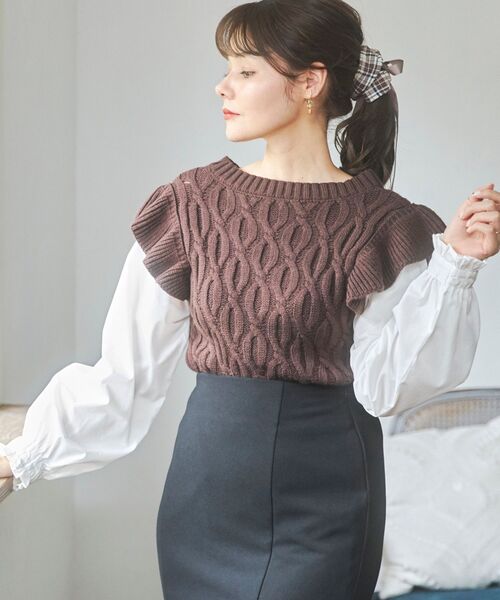 MAJESTIC LEGON(マジェスティックレゴン)の「∞2wayケーブルフリルニット(ニット/セーター・レディース・ブラック/ブラウン/アイボリー・SMALL/MEDIUM)」の11枚目の写真