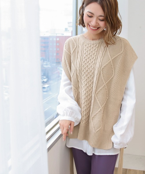 Social GIRL(ソーシャルガール)の「サイドリボンケーブルニットベスト(ベスト・レディース・ブラウン/グレイッシュベージュ/アイボリー/ブラック/モカ・M/L)」の19枚目の写真