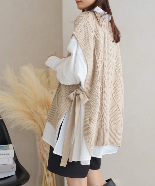 Social GIRL(ソーシャルガール)の「サイドリボンケーブルニットベスト(ベスト・レディース・ブラウン/グレイッシュベージュ/アイボリー/ブラック/モカ・M/L)」の12枚目の写真