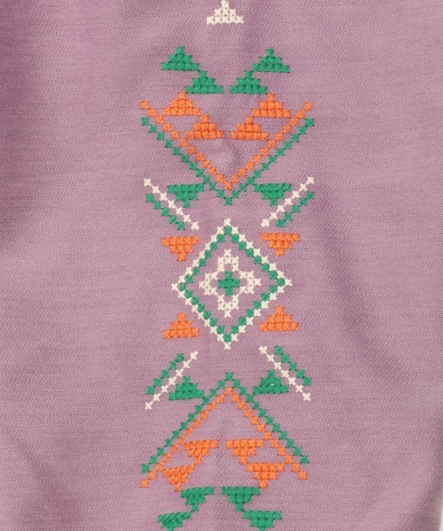 チチカカ（チチカカ）の「キカ刺繍チュニック（チュニック・レディース・パープル/グリーン/チャコールグレー・FREE）」の20枚目の写真