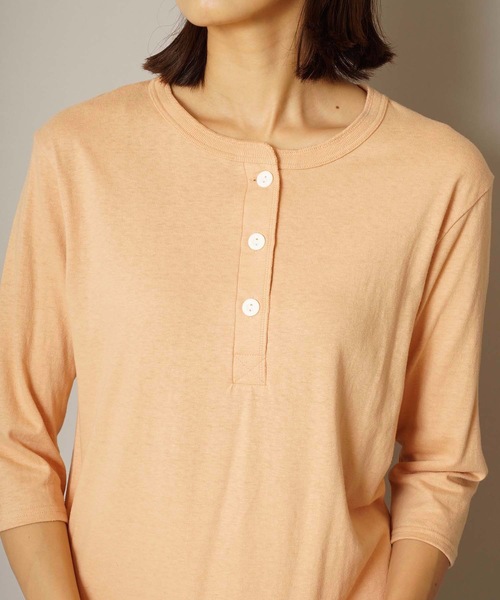 HANES(ヘインズ)の「【HANES/ヘインズ】Undiesリサイクルコットンヘンリーネック七分袖Tシャツ HW1-U501(Tシャツ/カットソー・レディース・ブラック/ベージュ/ホワイト・FREE)」の21枚目の写真