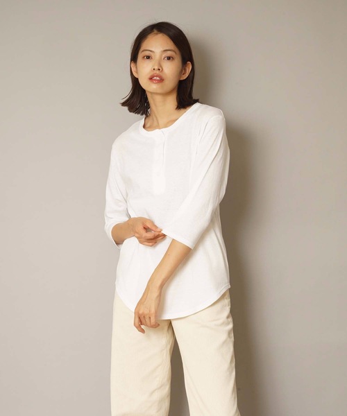 HANES(ヘインズ)の「【HANES/ヘインズ】Undiesリサイクルコットンヘンリーネック七分袖Tシャツ HW1-U501(Tシャツ/カットソー・レディース・ブラック/ベージュ/ホワイト・FREE)」の6枚目の写真