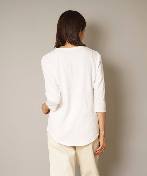 HANES(ヘインズ)の「【HANES/ヘインズ】Undiesリサイクルコットンヘンリーネック七分袖Tシャツ HW1-U501(Tシャツ/カットソー・レディース・ブラック/ベージュ/ホワイト・FREE)」の8枚目の写真