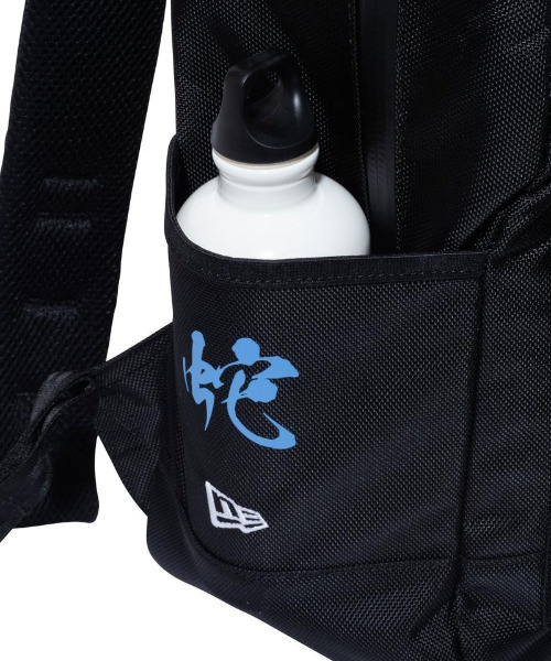 NEW ERA（ニューエラ）の「NEW ERA/ニューエラ バックパック ライトパック 鬼滅の刃 柱 12864411（バックパック/リュック・メンズ・ブラック・27ﾘｯﾀｰ）」の11枚目の写真