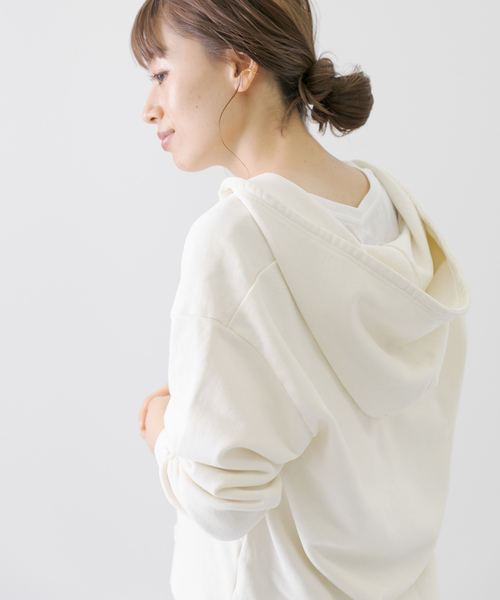 URBAN RESEARCH Sonny Label（アーバンリサーチサニーレーベル）の「抗菌防臭Vネックフーディースウェット（Tシャツ/カットソー・レディース・ブラック/レッド/ブラウン/ブルー/オフホワイト・FREE）」の6枚目の写真