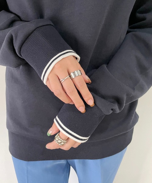 FRED PERRY（フレッドペリー）の「〈WEB限定〉【FRED PERRY/フレッドペリー】ワンポイントプルオーバー（スウェット・レディース・ネイビー/ピンク・M）」の15枚目の写真