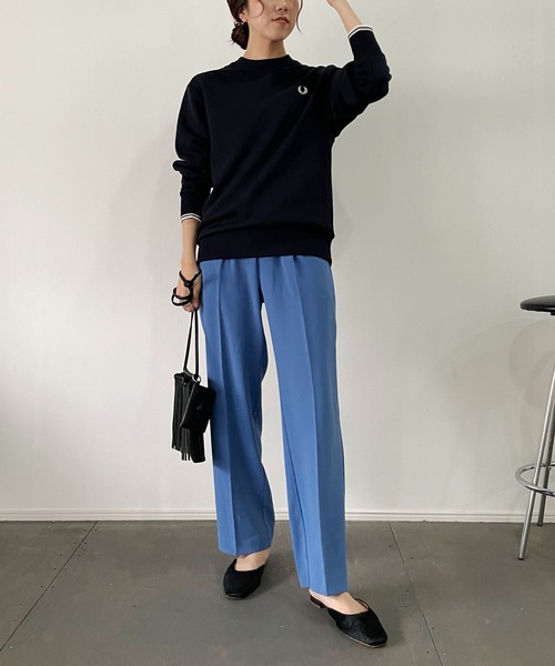 FRED PERRY（フレッドペリー）の「〈WEB限定〉【FRED PERRY/フレッドペリー】ワンポイントプルオーバー（スウェット・レディース・ネイビー/ピンク・M）」の13枚目の写真