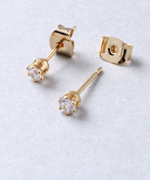 Manon's Selection(マノンズセレクション)の「1粒ストーンピアス3mm(ピアス(両耳用)・レディース・シルバー/ゴールド・ONE SIZE)」の4枚目の写真