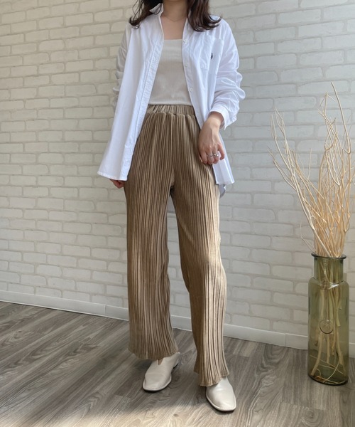 Chiaro（キアロ）の「スエードタッチプリーツワイドパンツ（その他パンツ・レディース・パープル/アイボリー/グレイッシュベージュ・FREE）」の8枚目の写真