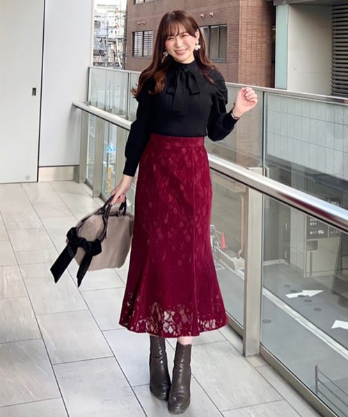 31 Sons de mode（トランテアン　ソン　ドゥ　モード）の「モールレースマーメイドスカート（スカート・レディース・ライトグレー/ネイビー/ボルドー・38/36）」の19枚目の写真