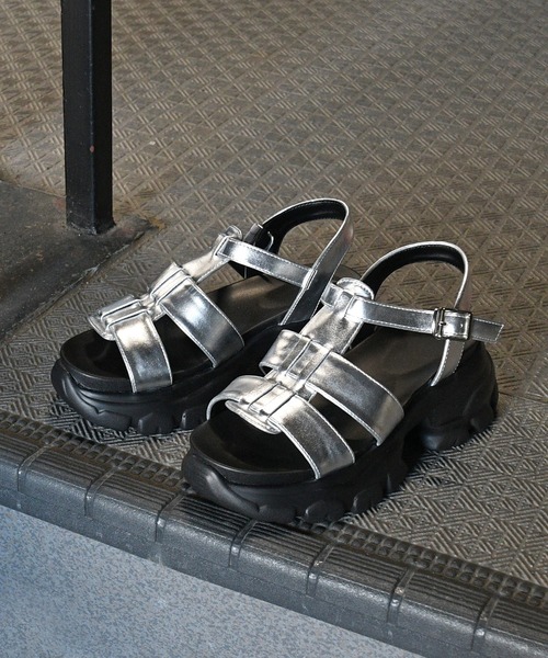 NOFALL(ノーフォール)の「厚底スニーカーソールベルトサンダル(サンダル・レディース・ホワイト/シルバー/ブラック・S/LL/L/M/3L)」の8枚目の写真