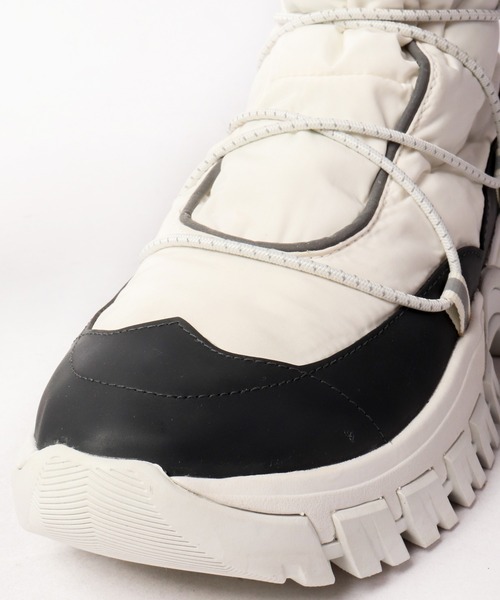HUNTER(ハンター)の「HUNTER RECYCLED POLYESTER SNOW BOOT ハンター リサイクルポリエステルスノーブーツ(ブーツ・レディース・ホワイト/ブラック・23cm/24cm/25cm)」の8枚目の写真