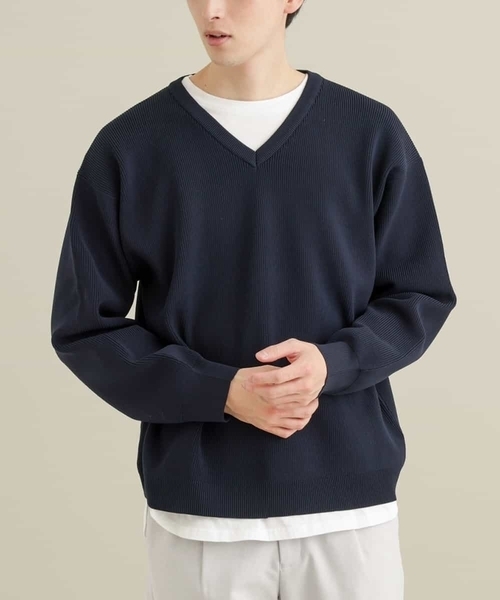 a.v.v(アーヴェヴェ)の「【2枚SET/洗濯機で洗える】カットソー付きVネックアゼニット(ニット/セーター・メンズ・ベージュ/ライトブルー/ネイビー/チャコールグレー/ピンク/ホワイト・50/46/48/44)」の5枚目の写真