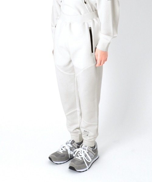 GLAZOS（グラソス）の「[テーパード]裏毛・ファスナーポケットスウェットパンツ【セットアップ対応】（スウェットパンツ・キッズ・ホワイト/ブラック/ブルー・130cm/140cm/150cm/160cm/170cm）」の17枚目の写真