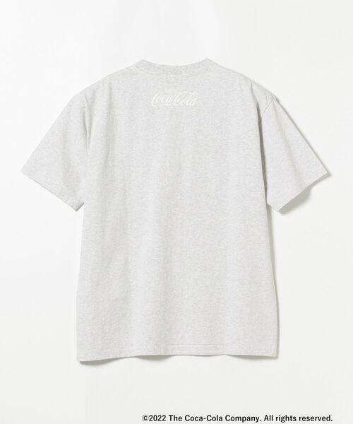BEAMS（ビームス）の「Coca-Cola / 別注 College Logo T-shirt（Tシャツ/カットソー・メンズ・ライトグレー/ブラック・SMALL/MEDIUM/LARGE/X-LARGE）」の12枚目の写真