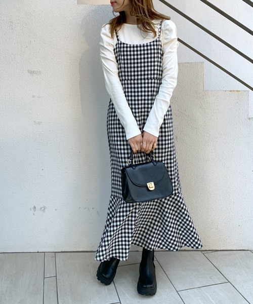 OLIVE des OLIVE（オリーブデオリーブ）の「【WEB限定】テレコインナー×キャミワンピースset（ワンピース・レディース・ブラック/オフホワイト/サックスブルー・FREE）」の4枚目の写真