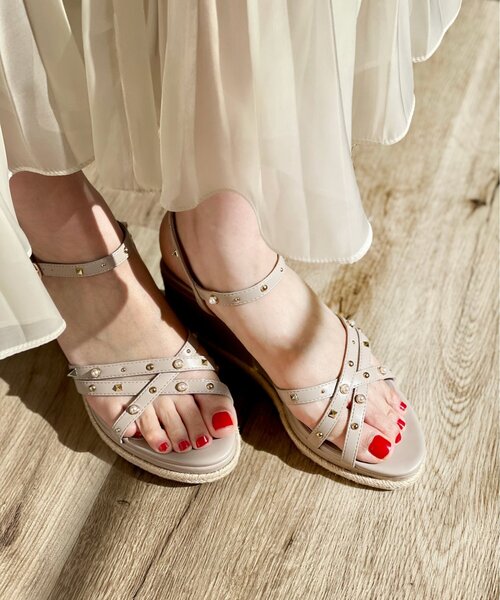 ESPERANZA(エスペランサ)の「◆【ストラップ/スタッズ/歩きやすい】ローウェッジスタッズサンダル(サンダル・レディース・ブラック/ベージュ/ネイビー/オレンジ/アイボリー・LL/S/M/L)」の12枚目の写真