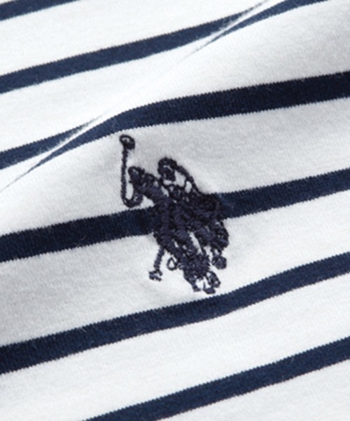 U.S. POLO ASSN.(ユーエスポロアッスン)の「U.S. POLO ASSN./ユーエスポロアッスン 綿100%ワンポイント刺繍プチハイネックTシャツ(Tシャツ/カットソー・レディース・ネイビー/モカ/セージグリーン/オフホワイト/ブラック系その他/ホワイト系その他・L/LL/M)」の13枚目の写真