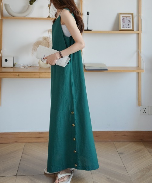 ABITOKYO(アビトーキョー)の「マキシ丈サイドボタンノースリーブロングワンピース(ワンピース・レディース・ネイビー/モカ/グリーン/カーキ/チャコールグレー・FREE)」の13枚目の写真