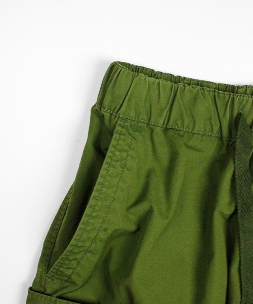 Universal Style Wear（ユニバーサルスタイルウェア）の「Universal Style Wear ファティーグ バズーカ カーゴ ショーツ（カーゴパンツ・メンズ・カーキ/オフホワイト/ブラック/グレイッシュベージュ・MEDIUM/LARGE/X-LARGE）」の16枚目の写真