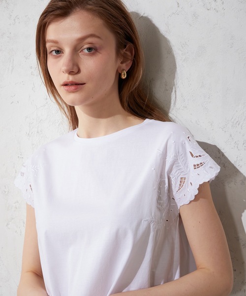 LE SOUK HOLIDAY(ルスークホリデー)の「刺しゅうスリーブプルオーバー(Tシャツ/カットソー・レディース・ブラック/オフホワイト/モカ・M/L)」の10枚目の写真