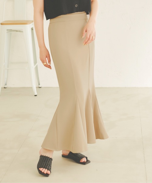 Ambre Neige(アンブルネージュ)の「フレアマーメイドスカート/【WEB/EC限定商品】(スカート・レディース・ブラック/ベージュ/モカ・SMALL/MEDIUM)」の3枚目の写真