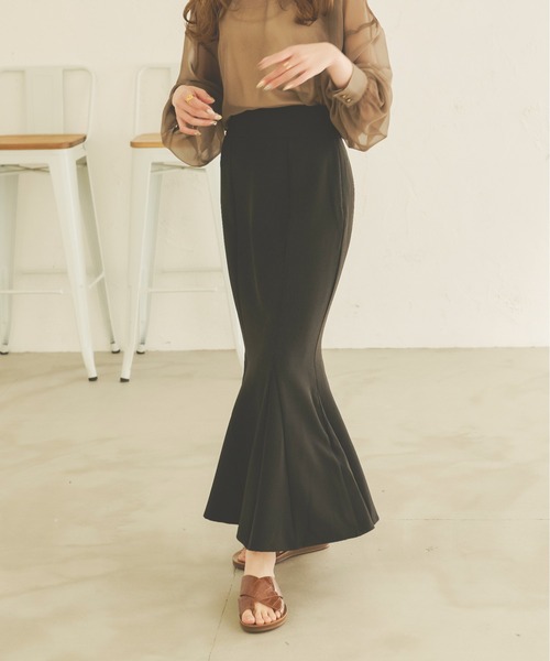 Ambre Neige(アンブルネージュ)の「フレアマーメイドスカート/【WEB/EC限定商品】(スカート・レディース・ブラック/ベージュ/モカ・SMALL/MEDIUM)」の16枚目の写真