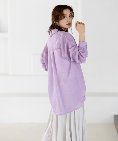 GeeRA（ジーラ）の「シアーストライプBIGシャツ（シャツ/ブラウス・レディース・パープル/ミント・MEDIUM/LARGE）」の6枚目の写真
