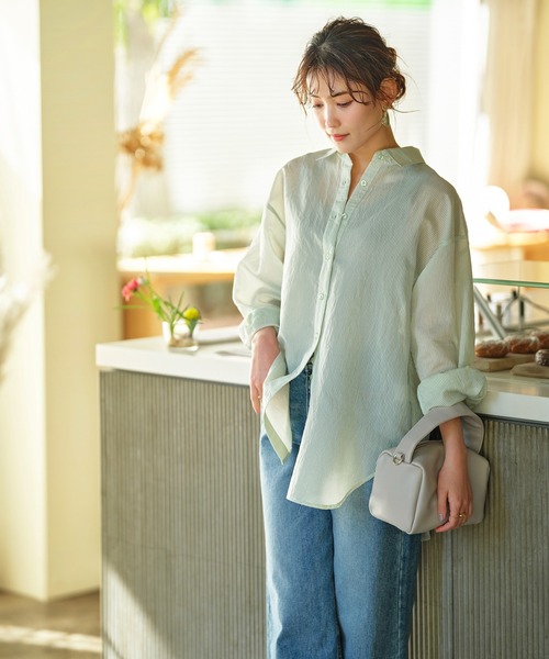 GeeRA（ジーラ）の「シアーストライプBIGシャツ（シャツ/ブラウス・レディース・パープル/ミント・MEDIUM/LARGE）」の5枚目の写真