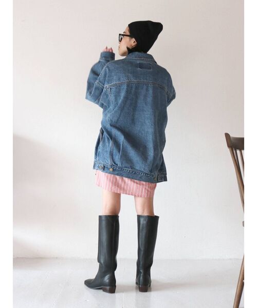 Ungrid(アングリッド)の「ビッグシルエットデニムジャケット(デニムジャケット・レディース・ブラック/ブルー/インディゴブルー/ブラウン・FREE)」の11枚目の写真