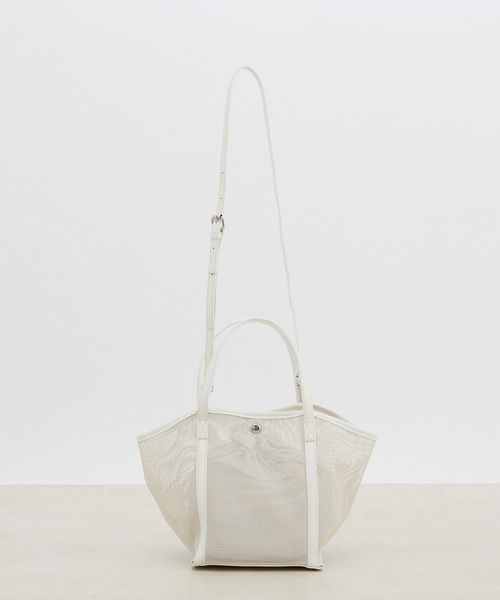 un dix cors（アンディコール）の「爽やかなメッシュデザイン　巾着付きメッシュトート2WAYバッグ（トートバッグ・レディース・ブラック/オフホワイト・FREE）」の16枚目の写真