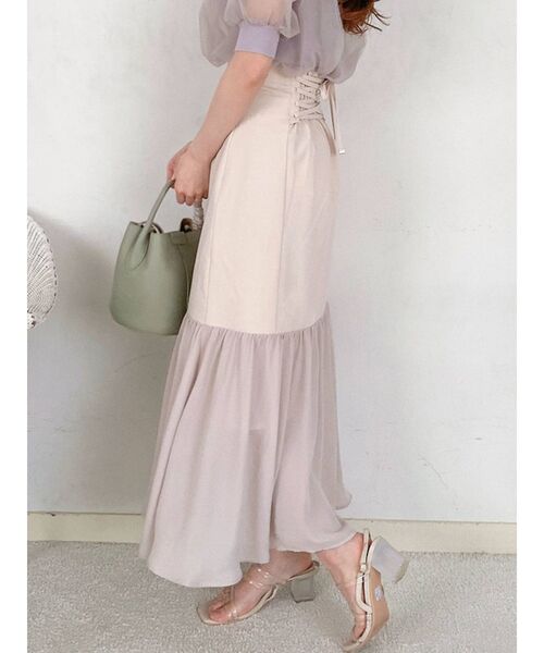 dazzlin(ダズリン)の「レースアップスイッチングスカート(スカート・レディース・ブラウン/グリーン/アイボリー・SMALL/MEDIUM)」の4枚目の写真