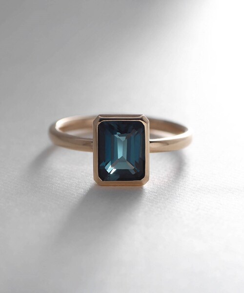 COCOSHNIK ココシュニック　ロンドンブルートパーズ　リング K10ロンドンブルートパーズ コーナーカット リング（リング