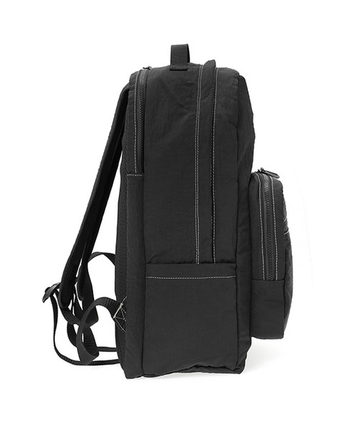 Manhattan Portage(マンハッタンポーテージ)の「Townsend Backpack Old School(バックパック/リュック・メンズ・ブラック・LARGE)」の4枚目の写真