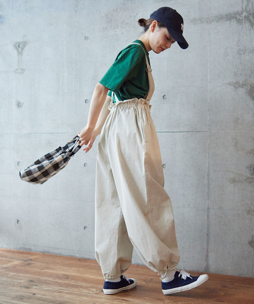 PAR ICI（パーリッシィ）の「AMASISオーガニックツイル 吊りパンツ