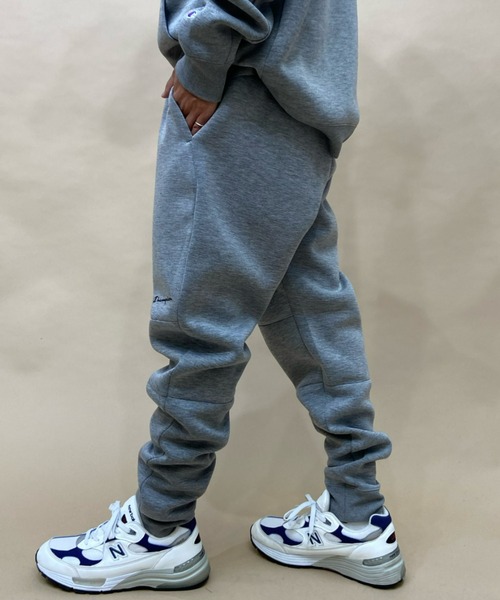 Champion（チャンピオン）の「Champion Powerblend Half Zip Sweat/チャンピオン パワーブレンドフリース  ハーフジップスウェット トレーナー（スウェット）」 - WEAR [チャンピオン] スウェットパンツ パワーブレンド フリースジョガー GF22H メンズ