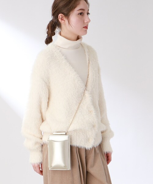 THE SHOP TK （ザ ショップ ティーケー ）の「◆スマホショルダーミニウォレットバッグ（ショルダーバッグ・レディース・ブラック/イエロー/サンドベージュ/ピンク系/ダークグリーン/ゴールド/ベージュ系5/ベージュ系その他2・00）」の9枚目の写真