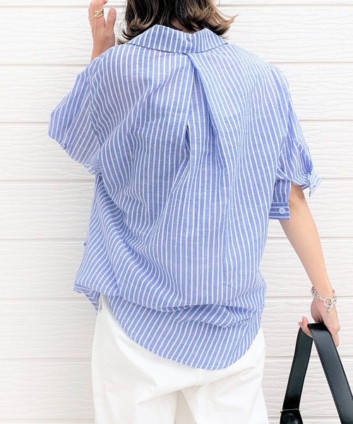 Q(キュー)の「ストライプハーフスリーブシャツ(シャツ/ブラウス・レディース・ホワイト系その他/ブルー系その他・MEDIUM)」の6枚目の写真