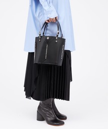 TOGA PULLA（トーガ プルラ）の「TOGA PULLA Leather tote bag