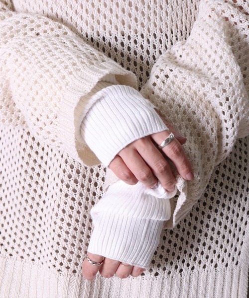 BAYBLO(ベイブロ)の「(SB)リブ ニット アームウォーマー(アームカバー・レディース・ブラック/杢グレー/ダークグリーン/チャコールグレー/ダークブラウン/グレイッシュベージュ/ネイビー/オフホワイト/ワイン・FREE)」の22枚目の写真