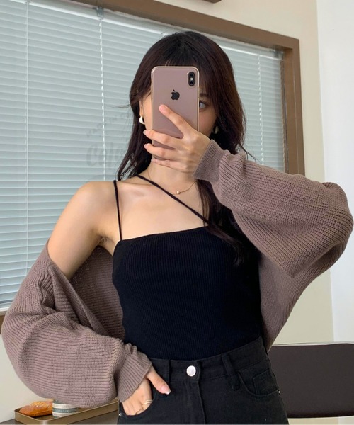 EPICKS（エピックス）の「ボレロショートカーディガン（カーディガン/ボレロ・レディース・ブラック/グリーン/グレー/ベージュ/アイボリー・F）」の4枚目の写真