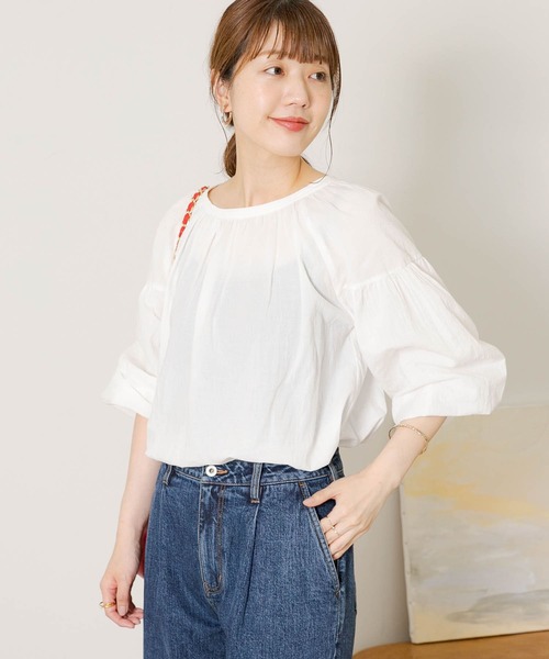 URBAN RESEARCH Sonny Label（アーバンリサーチサニーレーベル）の「ギャザースリーブブラウス（シャツ/ブラウス・レディース・ベージュ/ブルー/ホワイト・FREE）」の5枚目の写真