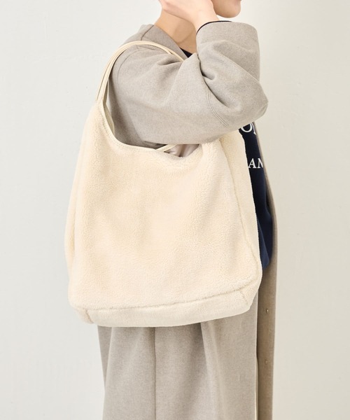 BEARDSLEY（ビアズリー）の「フェイクボアトートバッグ：すぐにお届け! A4サイズ収納可（トートバッグ・レディース・アイボリー/ブラウン系その他・FREE）」の17枚目の写真