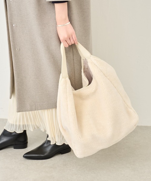 BEARDSLEY（ビアズリー）の「フェイクボアトートバッグ：すぐにお届け! A4サイズ収納可（トートバッグ・レディース・アイボリー/ブラウン系その他・FREE）」の18枚目の写真