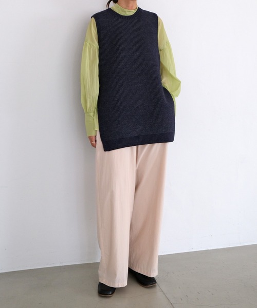 AKTE(アクテ)の「ニットロングベスト(ベスト・レディース・ホワイト/ネイビー・FREE)」の7枚目の写真