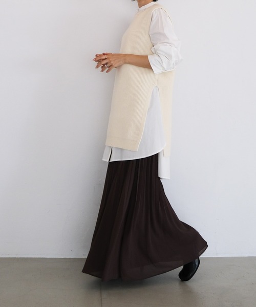 AKTE(アクテ)の「ニットロングベスト(ベスト・レディース・ホワイト/ネイビー・FREE)」の15枚目の写真