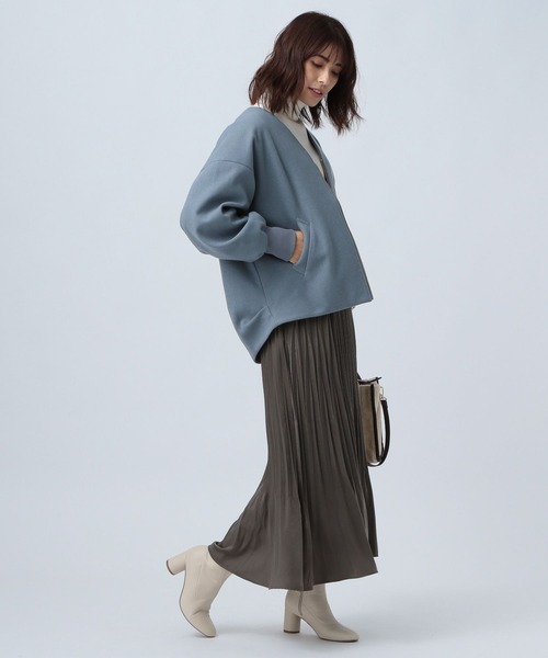 BAYFLOW(ベイフロー)の「ウーリージップブルゾン(ブルゾン・レディース・ライトグレー/ブラック/ブルー/アイボリー・SMALL/MEDIUM)」の13枚目の写真