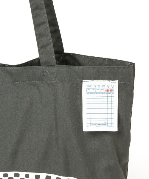 Fishs Eddy（フィッシュエディ）の「[Fishs Eddy(フィッシュエディ)]カラートートバッグ（トートバッグ・レディース・ブルー/ベージュ/パープル/レッド/ブラック/セージグリーン/ライトイエロー・FREE）」の13枚目の写真